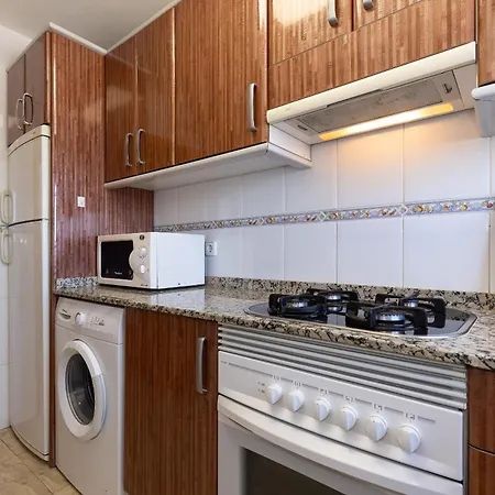 Uhc Virgen Del Carmen Apartment